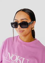 Load image into Gallery viewer, Noku Sunglasses -Black