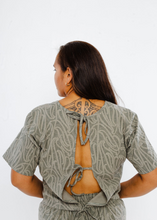 Load image into Gallery viewer, Reretahi Top