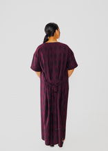 Load image into Gallery viewer, Purapura whetū Hikurere