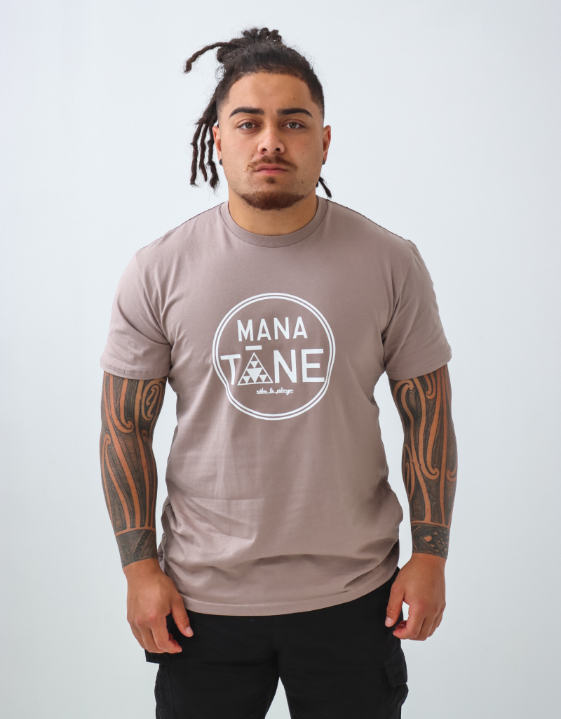 Mana Tāne T-Shirt / Tīhate Onepū